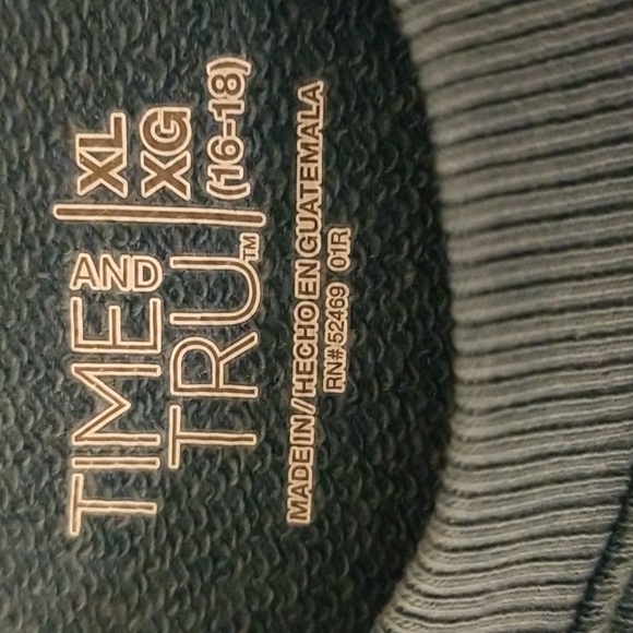 TIME and TRU Sweatshirt size XL (16-18) - Picture 2 of 7